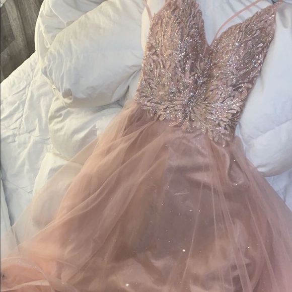Pink princess prom dress - Picture 5 of 6